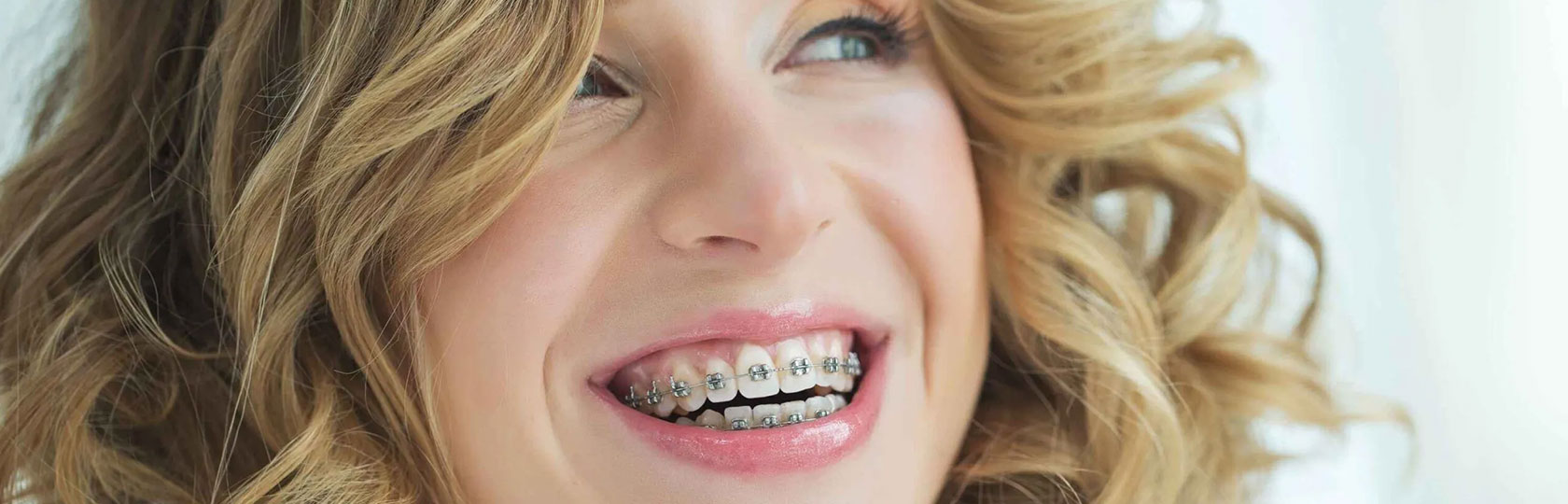 img-homechawlaorthodontics-orthodontics-header